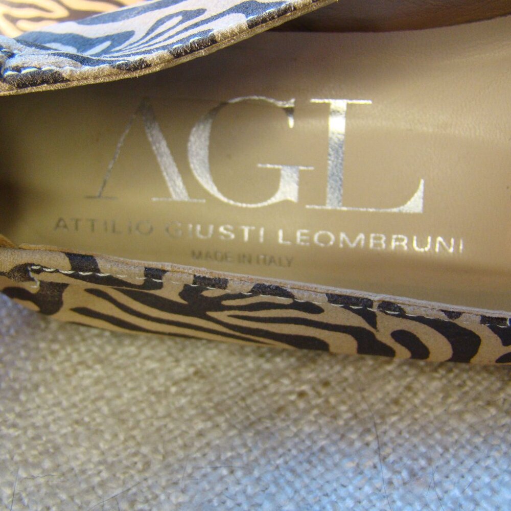 AGL Attilio Guisti  Italian animal print silver buckle peep toe flats, size 6.5 - Picture 3 of 8